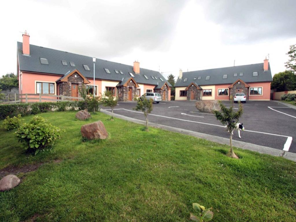 Tralee Bay Holiday Village Castlegregory Extérieur photo